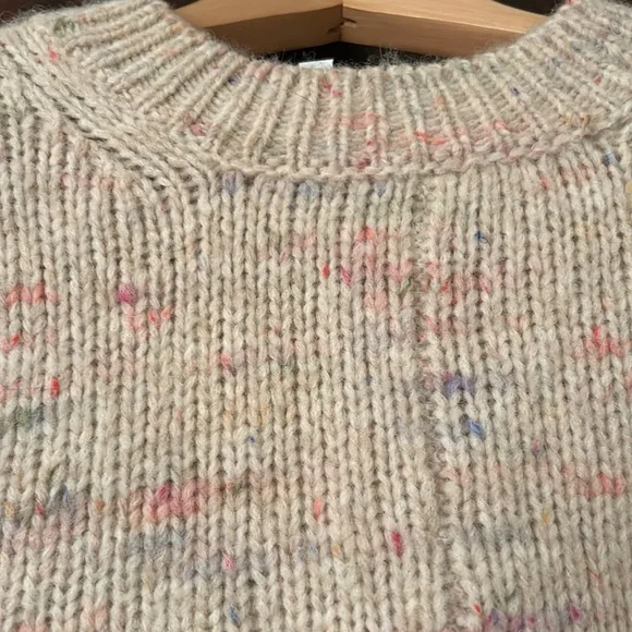 Something Navy casual-cozy sweater. - Picture 4 of 7